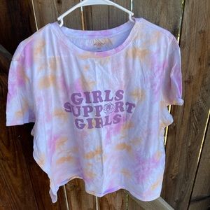 girls t shirt